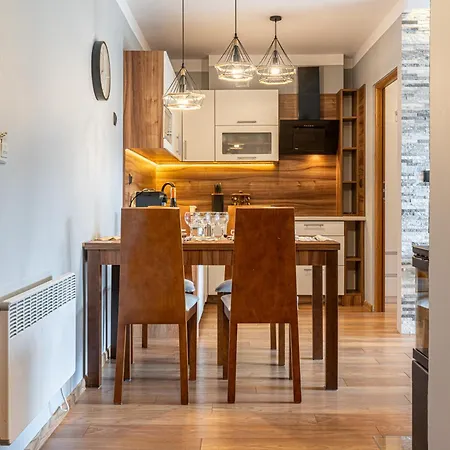 Apartamento Okno Na Tatry Z Widokiem, Kierpcówka 16 - Apartzakop *